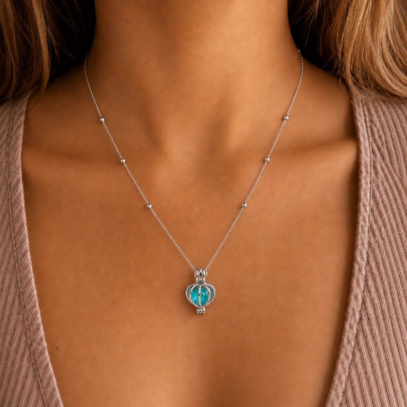 Glowing Moonstone Pendant Necklace